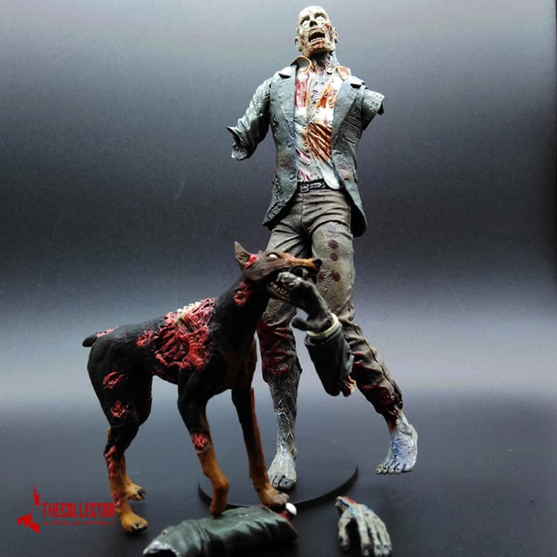 زامبی Neca resident evil zombie